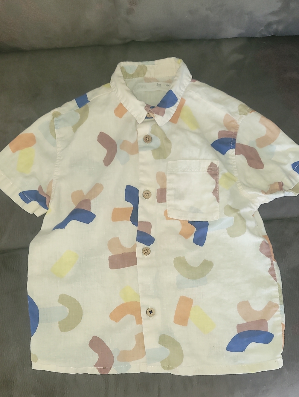 Zara Short-Sleeve Button-Down w/ Wooden Buttons And Multicolor Abstract Print